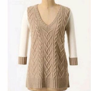 Tan Wool Cable Knit V Neck Block Front 3/4 Sleeves Sweater